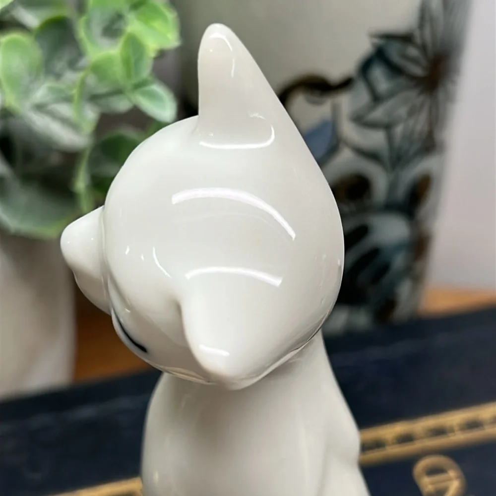 Vintage Otagiri Light Grey Ceramic Cat Figurine Made In Japan - Picture 9 of 12